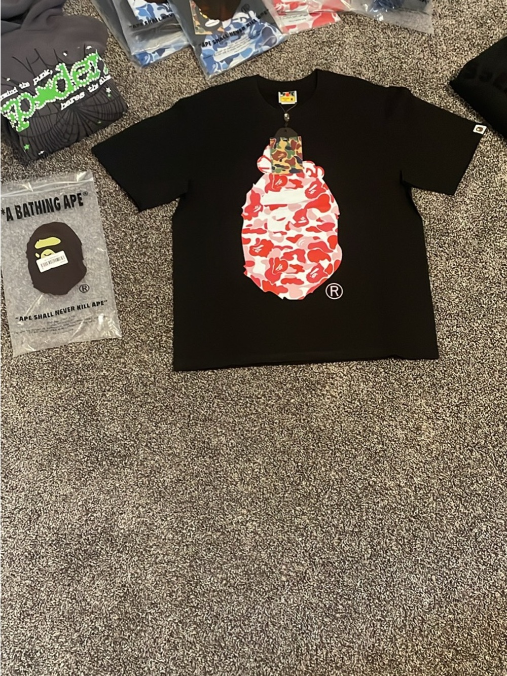 BAPE T - SHIRT PINK AND BLACK